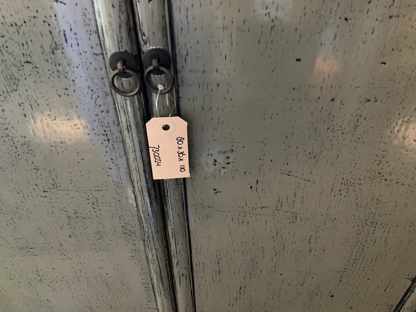 2 deurs kastje gelakt hoogglans