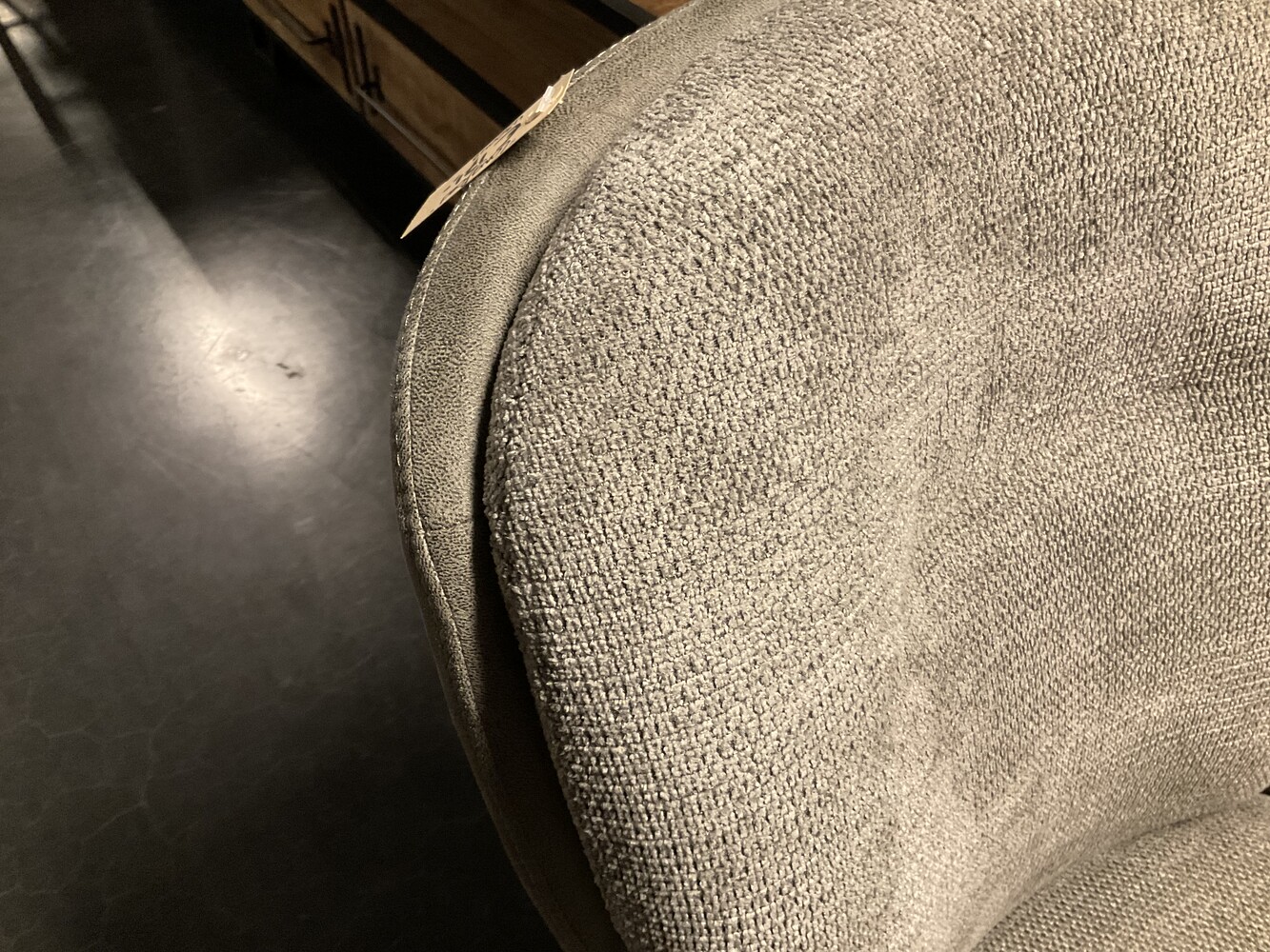 Armstoel Longford met draaipoot en 2 soorten stof