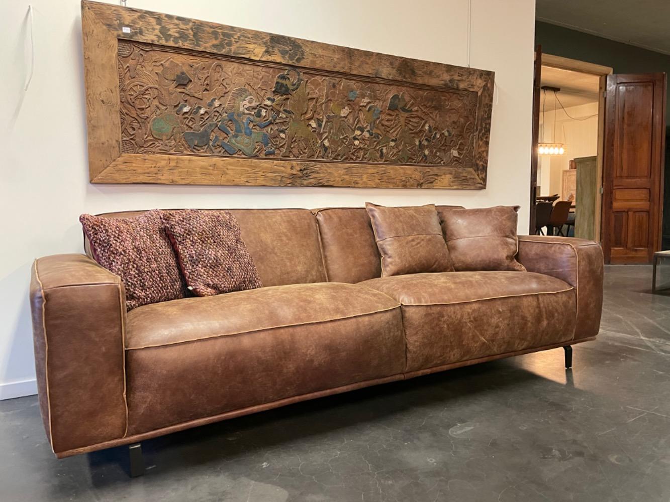 Bank Imperia 4 zits inTribe - Zitten en Loungen - Op zoek een stoere bank? - Colonial Warehouse