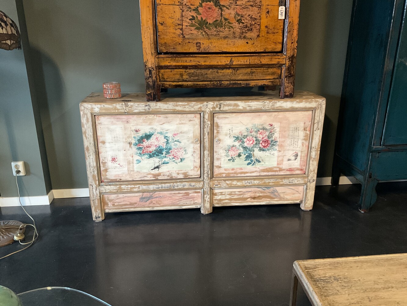 Chinees Dressoir sober