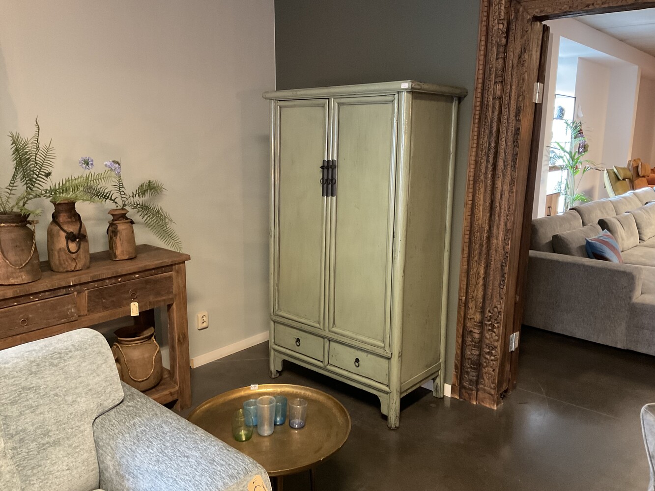 Chinese Hoogglans Kast