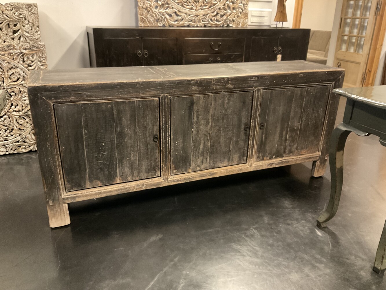 Dressoir 3 deurs oud sober