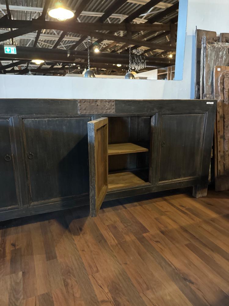 Dressoir antiek sober