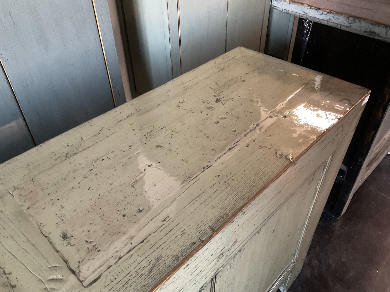 Dressoir oud 4 deuren gelakt hoogglans