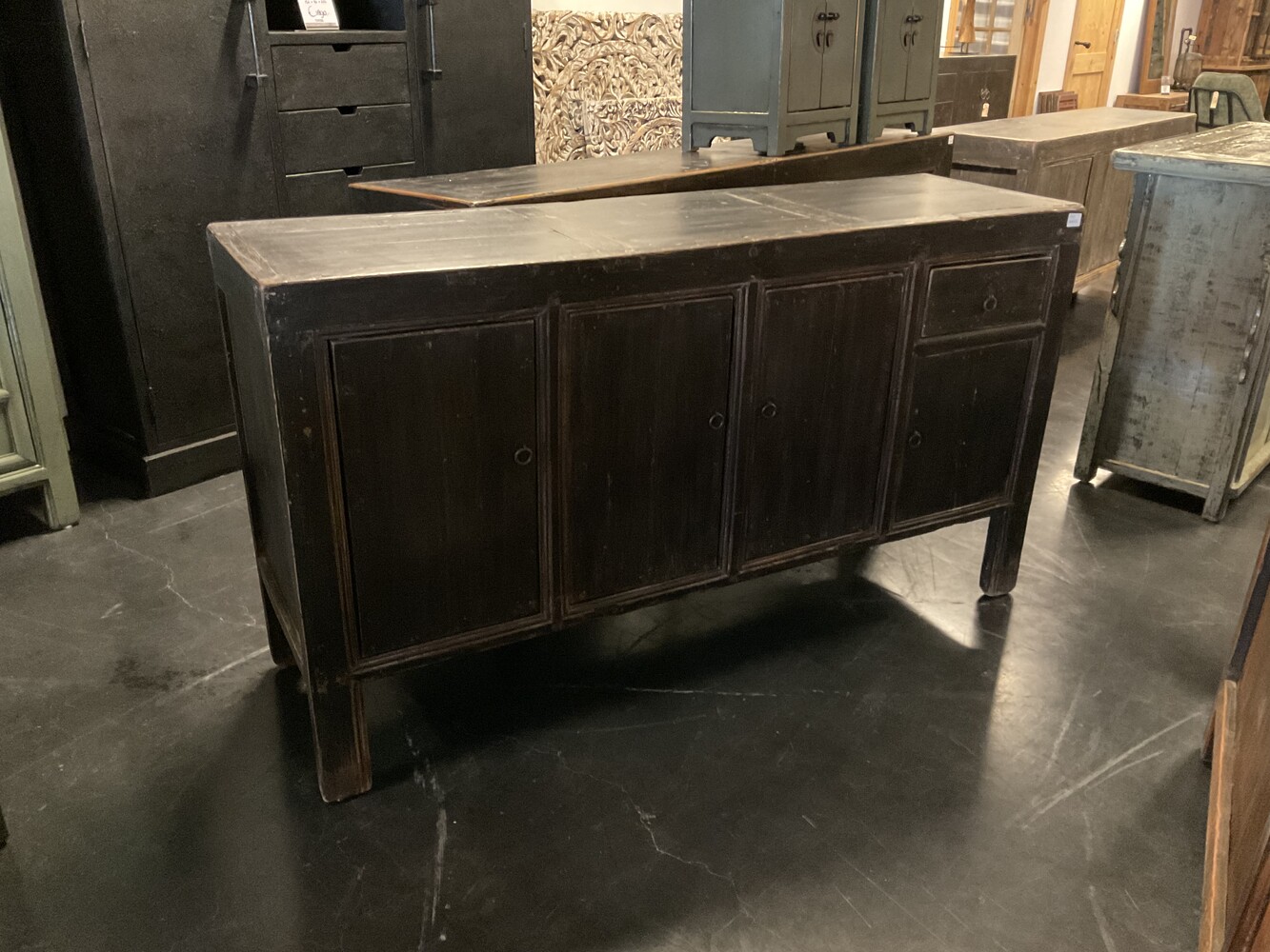 Dressoir oud 4 deuren sober landelijk