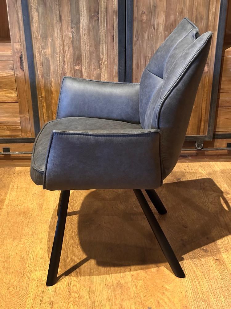 Eetkamerstoel Mabel met arm