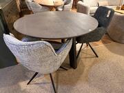 Eettafel eiken rond verjongd 