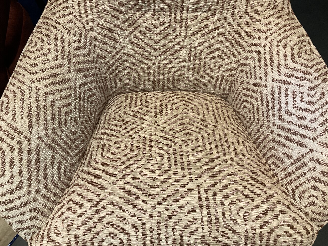 Fauteuil Ilona laag in stof Melita