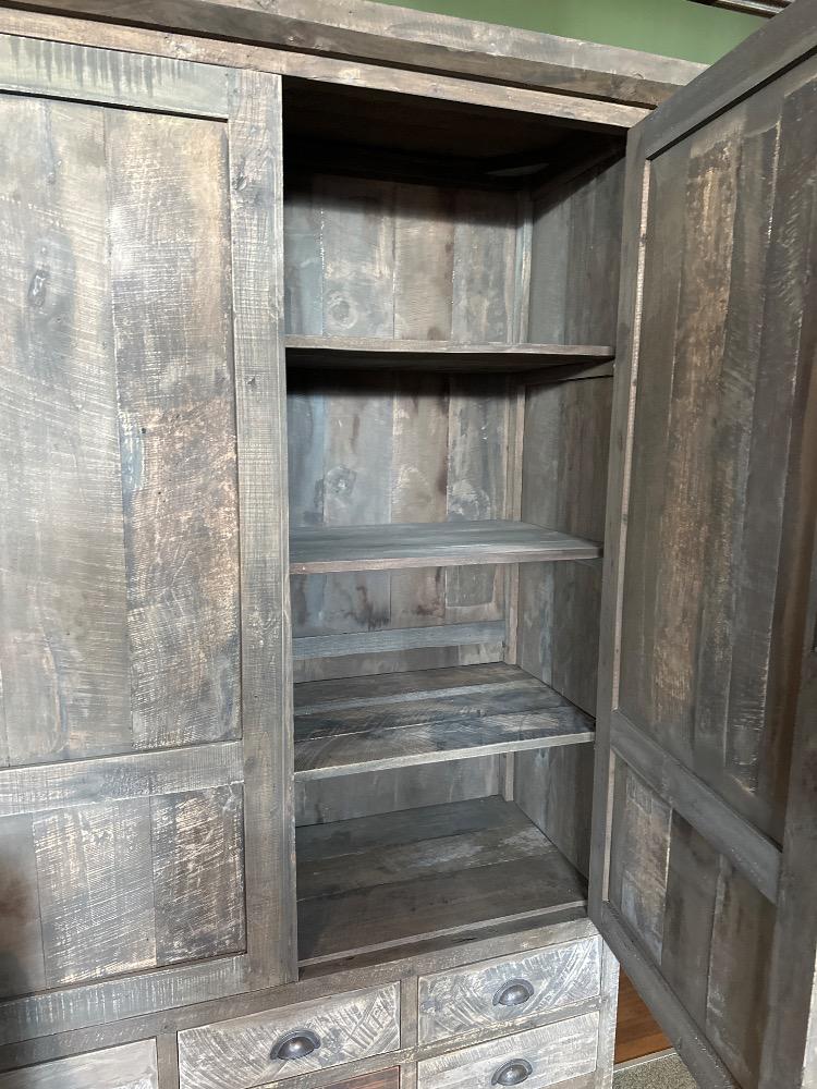 Kast 2 deurs RAW recycled teak landelijk rustiek Colonial Warehouse Kessenich