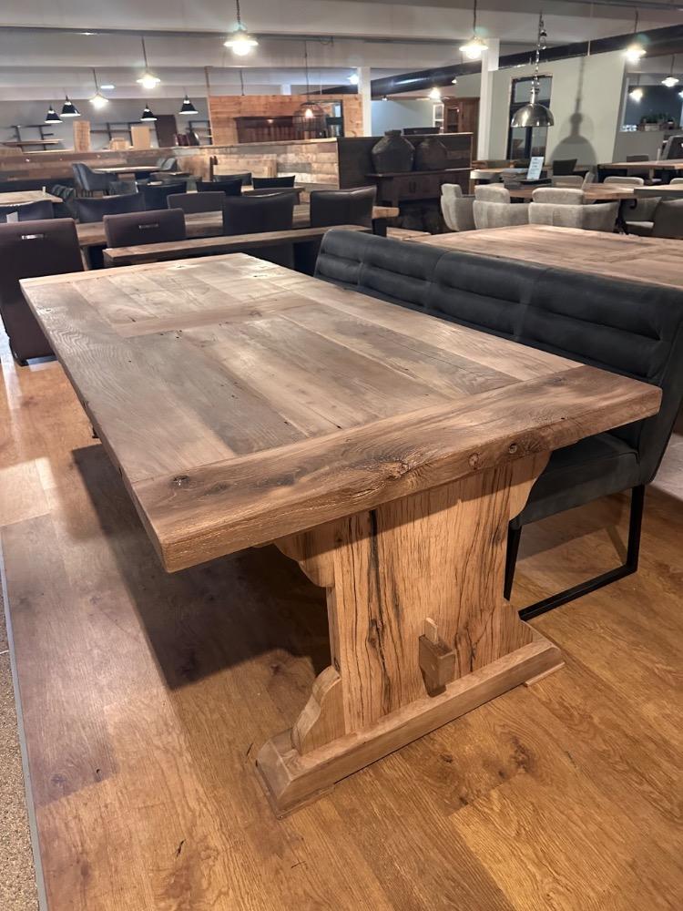 Kloostertafel Oostenrijkse poot