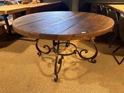 Ronde tafel gebakken eik 