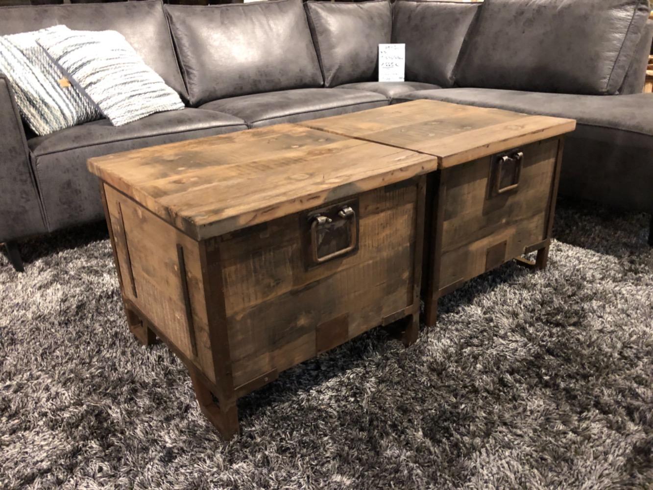 Notitie Kust fotografie Salontafel Box Industrieel Factory Truck - Stoere Salontafels - Check de stoerste eetkamertafels gewoon in Kessenich - Colonial Warehouse Notitie Kust fotografie Salontafel Box Industrieel Factory Truck - Stoere Salontafels - Check de stoerste eetkamertafels gewoon in Kessenich - Colonial Warehouse