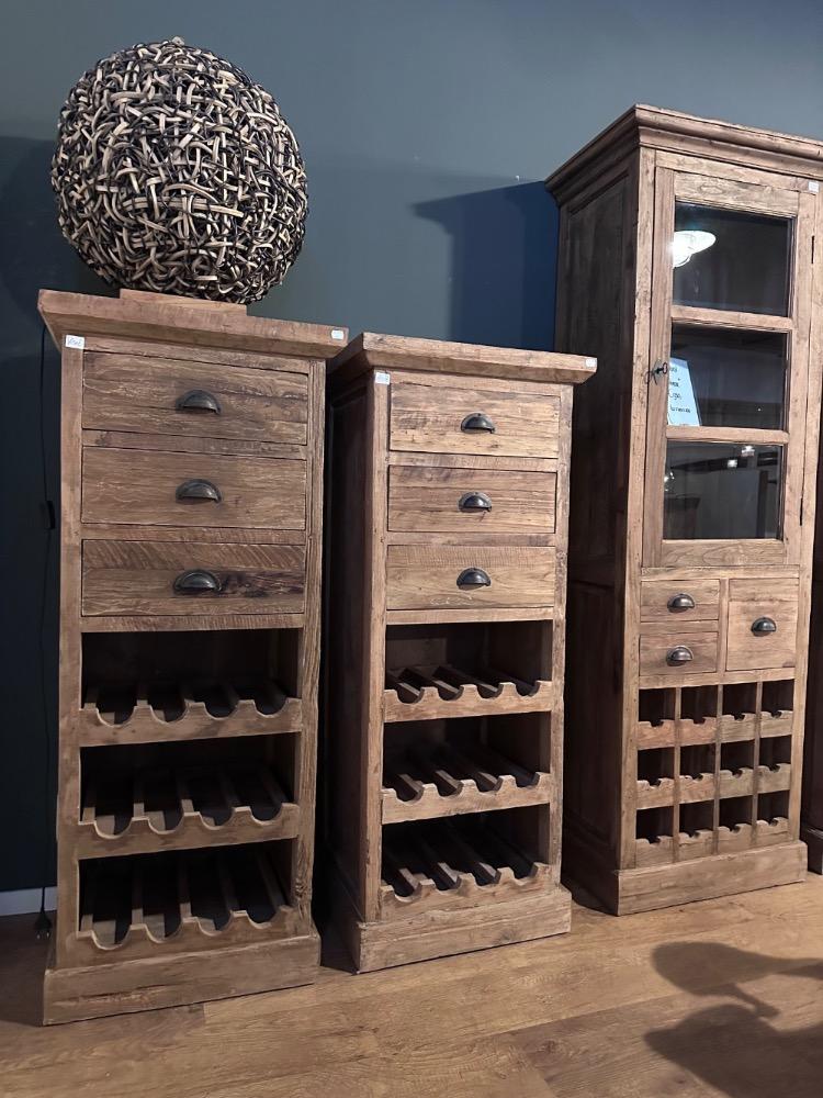 Wijnkastje laag 3 laden